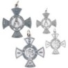 Croix de sauvegarde en métal couleur argentée de l´enfant Jésus de Prague. Plusieurs tailles..