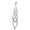 Pendentif long entrelacé en argent 925 °/°° Rhodié (1.4 g). Livré en boîte..