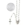 Chapelet grains argentés Ø 3 mm, boite forme rose, chaine avec fermoir, longueur au cœur 24 cm croix avec Christ.
