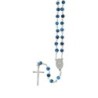Chapelet grains tachetés 7 mm, chaîne argentée, croix avec Christ, longueur au cœur 34 cm. Plusieurs douleurs..
