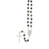 Chapelet grains tachetés 7 mm, chaîne argentée, croix avec Christ, longueur au cœur 34 cm. Plusieurs douleurs..
