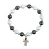 Bracelet sur élastique en hématite avec grains nacrés Ø 8 mm, avec croix..