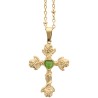 Collier avec chaîne et croix avec rose aux extrémités et cœur au centre, H 2.6 cm en acier inoxydable couleur dorée, ajustable.