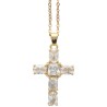 Collier avec chaîne en laiton de couleur dorée, L. 40 cm et croix avec zircons, H. 2.5 cm.