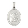 Médaille en acier inoxydable de couleur argenté, H. 2.1 cm. Existe avec différents Saints.