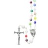 Chapelet grains cristal multicolore, Ø 5 mm sur chaine avec fermoir, croix métal. Livré en boite...