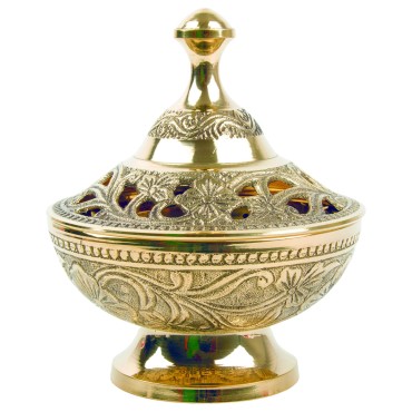 Brule encens en laiton ciselet avec grille, hauteur 12 cm, Ø 9.5 cm. Livre en boite individuelle.