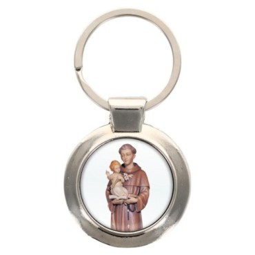 Porte-clés en métal couleur argenté de forme ronde Ø 3.8 cm. Livré en boite cadeaux. Existe avec différents Saints