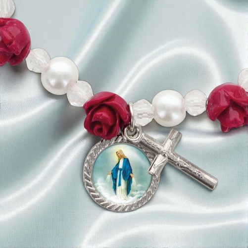 Bracelet dizainier, grains roses 8 mm, grains nacrés blancs 6 mm, croix et médaille.