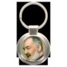 Porte-clés en métal couleur argenté de forme ronde Ø 3.8 cm. Livré en boite cadeaux. Existe avec différents Saints