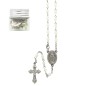 Chapelet fluorescent Ø 4 mm, longueur au cœur 26 cm, chaîne et croix avec Christ, présenté dans un flacon..