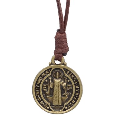 Médaille de saint benoit bronze avec cordon marron 1.8 x 2.1 cm