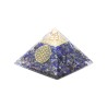 Pyramide Orgonite avec fleur de vie, L. 6 cm. Plusieurs pierres.