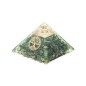 Pyramide Orgonite avec arbre de vie, L. 6 cm. Plusieurs pierres.