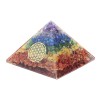 Pyramide Orgonite avec fleur de vie, L. 8 cm. Plusieurs pierres.