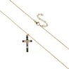 Collier avec chaîne et croix avec des zircons de différentes couleurs H. 2.6 cm, en acier inoxydable, L 45 cm ajustable.
