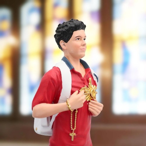 Statue Carlo Acutis, taille 15 cm