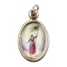 Médaille métal couleur dorée ovale H.1,5 cm avec résine, plusieurs saints.