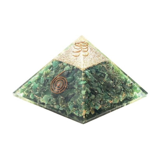 Pyramide Orgonite avec symbole Energie, L. 8 cm. Plusieurs pierres.