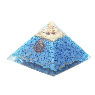Pyramide Orgonite avec symbole Energie, L. 8 cm. Plusieurs pierres.
