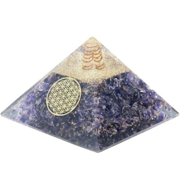 Pyramide Orgonite avec fleur de vie, L. 10 cm. Plusieurs pierres.