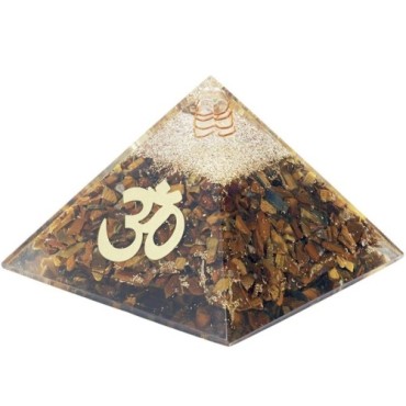 Pyramide Orgonite avec symbole OM, L. 10 cm. Plusieurs pierres.