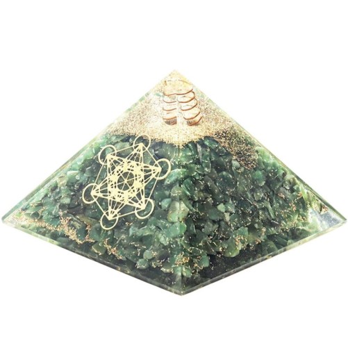 Pyramide Orgonite avec symbole metatron, L. 10 cm. Plusieurs pierres.