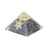 Pyramide Orgonite avec symbole metatron, L. 6 cm. Plusieurs pierres.