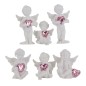 Boite de 12 anges en resine avec coeur - H. 4-7 cm (2 assortiments de 6 anges differents).