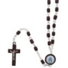 Chapelet sur chaine grains en bois de H. 5 mm. coeur en resine, croix avec Christ metal..