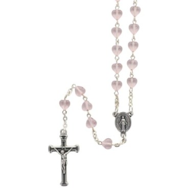 Chapelet grains en verre forme coeur Ø 6 mm sur chaine, croix avec Christ.