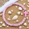 Bracelet élastique, perles en verre Ø 6 mm avec croix. Lot de 6 assortis.
