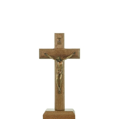 Crucifix à poser ou a accrocher en bois avec Christ en doré antique, avec socle amovible. Plusieurs tailles.