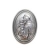Plaque auto ovale H. 3.8 cm en metal couleur argentee. Plusieurs saints.