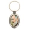 Porte-clés en métal de couleur argenté de forme ovale H. 4.3 cm. Livré en boite cadeaux. Existe avec différents Saints.