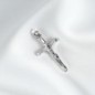 Croix avec Christ en argent 925 °/°° H. 2 cm. (0.89 g) Livré en boite