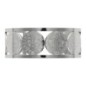 Bracelet manchette de Saint Benoit en acier inoxydable de couleur argenté, ajustable au poignet. Ø intérieur 6.3 cm.