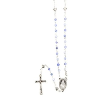 Chapelet sur chaîne grains marbrés Ø 4 mm, paters cœur, croix avec Christ, longueur au cœur 26 cm.