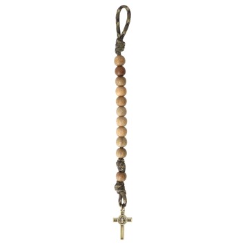 Bracelet dizainier pour homme sur corde grains en bois Ø 1.2 cm avec croix de St Benoit
