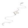 Bracelet sur chaîne ajustable avec colombe ajourée en acier inoxydable argenté.